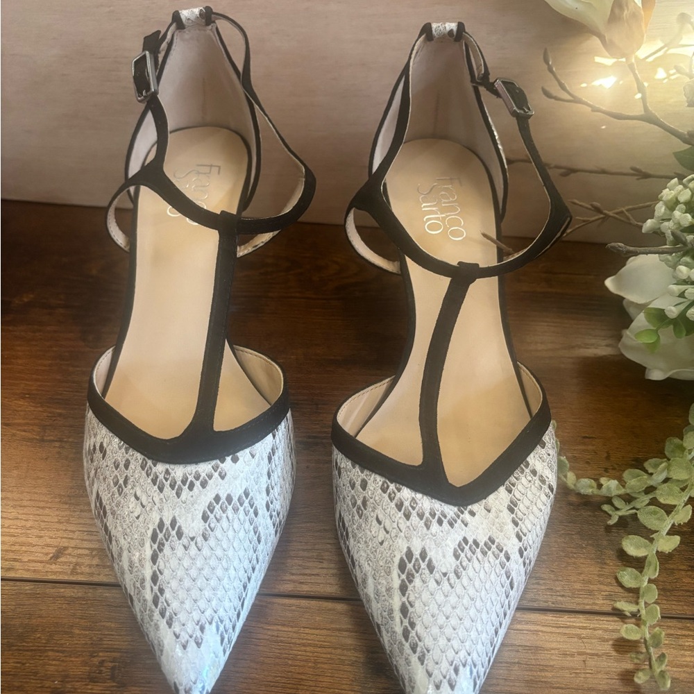 Franco Sarto Women’s White Snake-Print T-Strap Pointed Flats